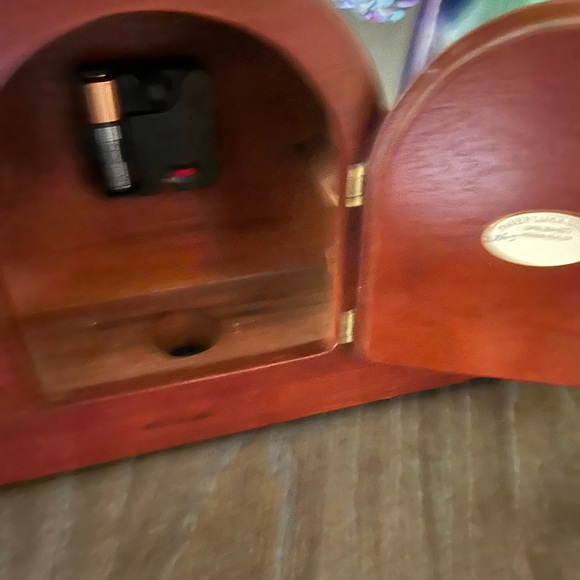 New London mantle clock, battery operated, Quartz - Picture 4 of 6